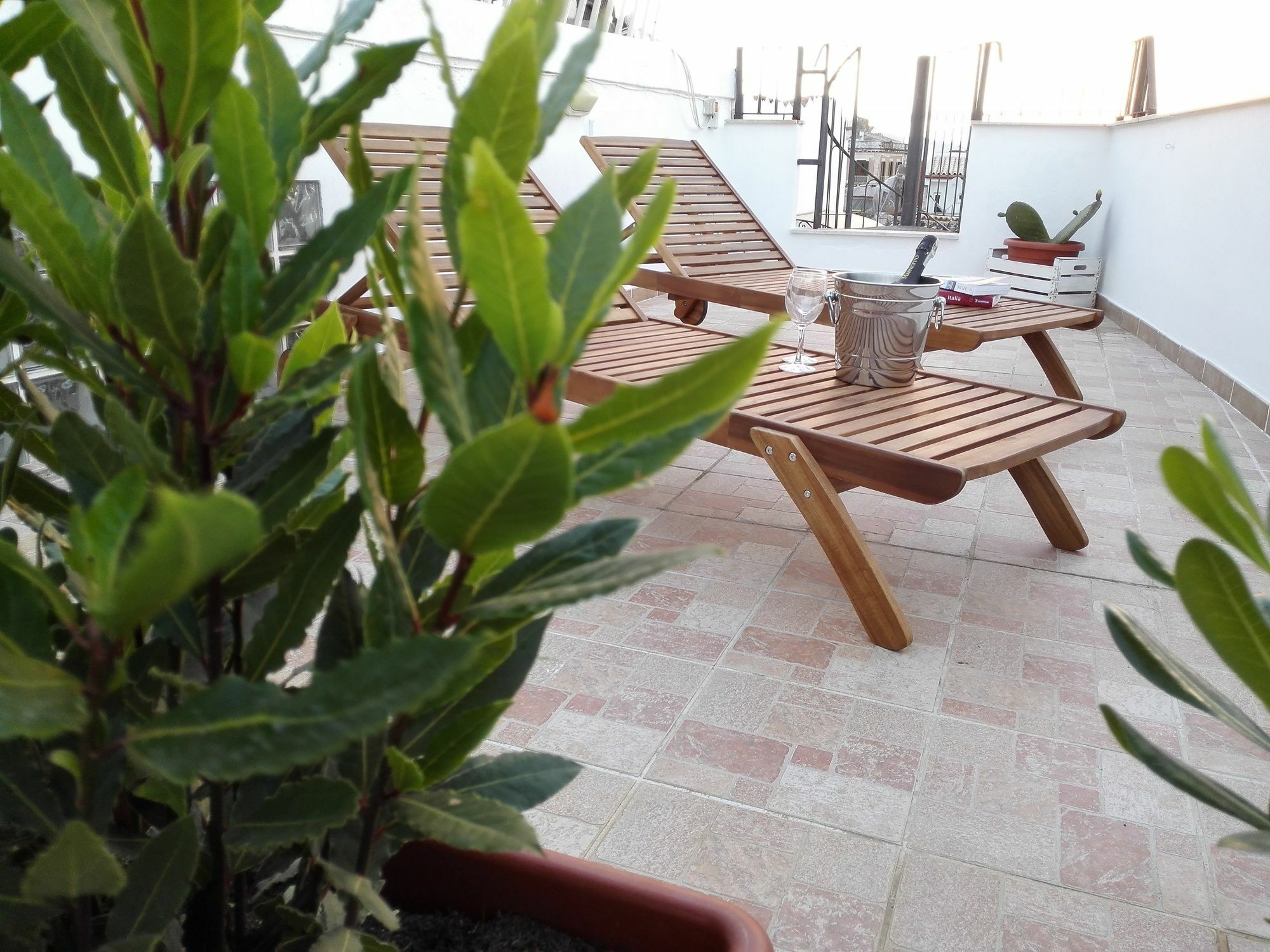 Calipso Apartments Ortigia Сиракузы Экстерьер фото